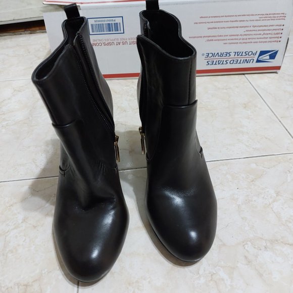 Nine West Black Heeled Winter Modern Boots SIZE 5 - Picture 5 of 11